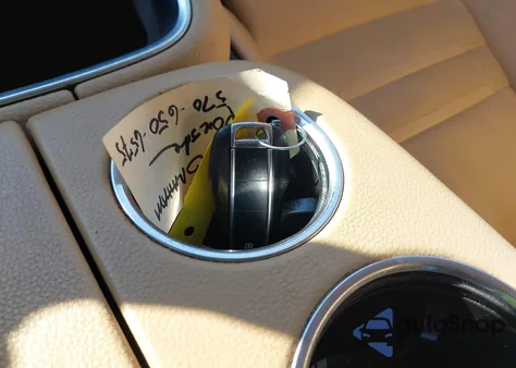 2018 Porsche Panamera E-Hybrid 4 из США, поврежденный, VIN WP0AE2A75JL128585